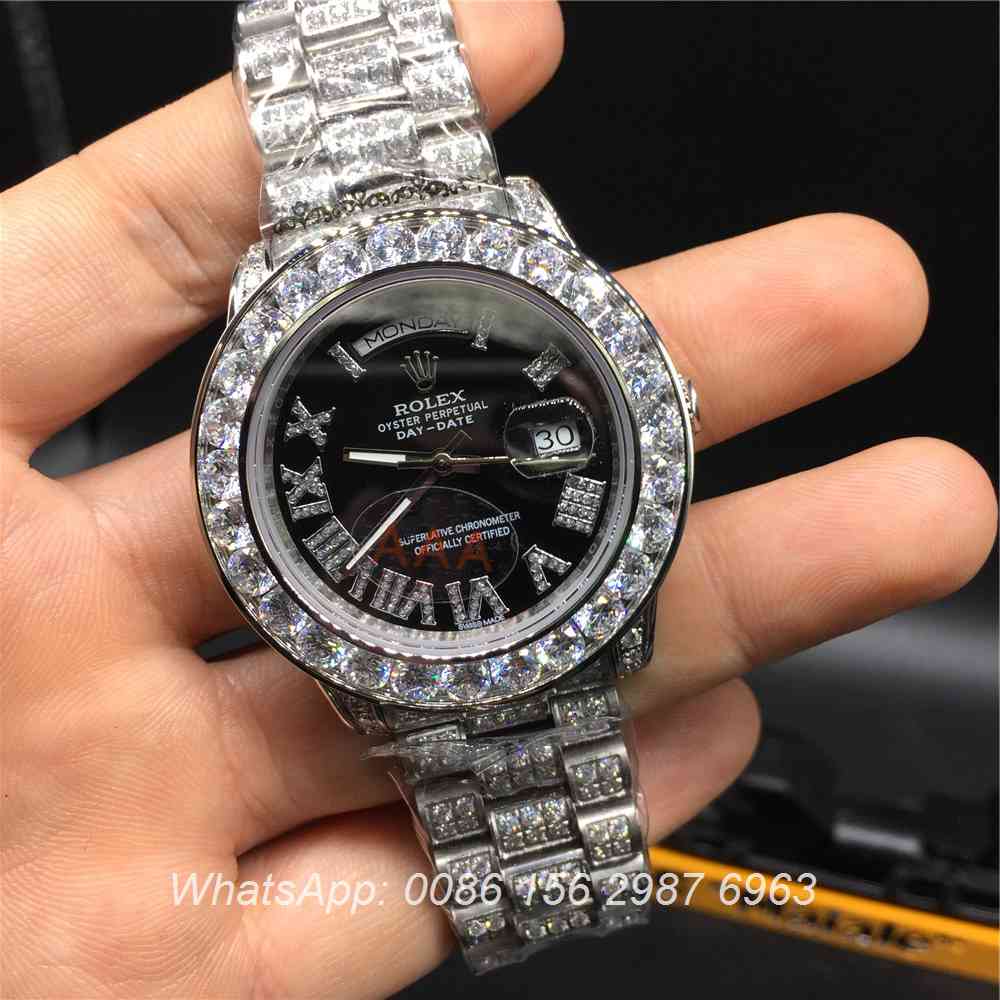 R092MH56, Rolex DayDate silver/black diamonds