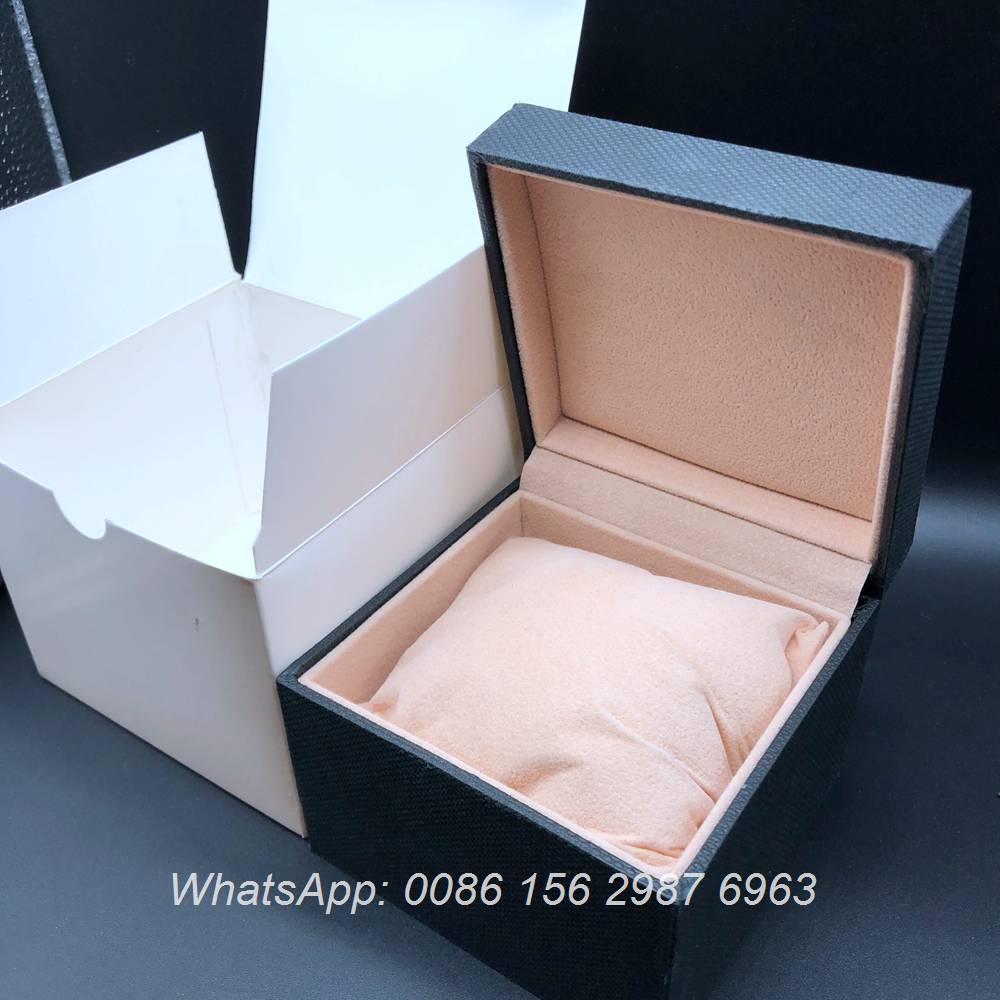 Gift box #10 no brand name 10.5x10.5x9cm