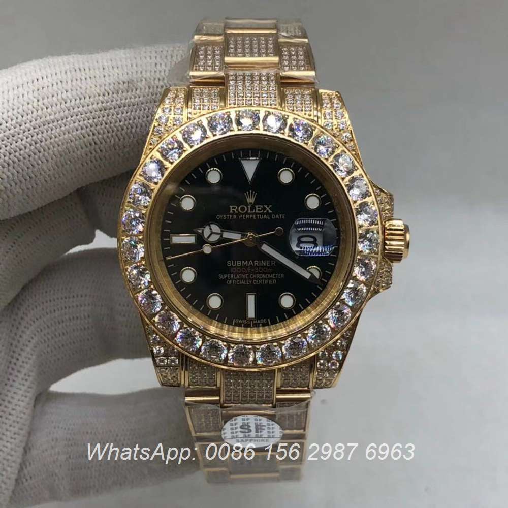 R120M233, SUB iced gold automatic 2813 AAA shiny diamonds watch