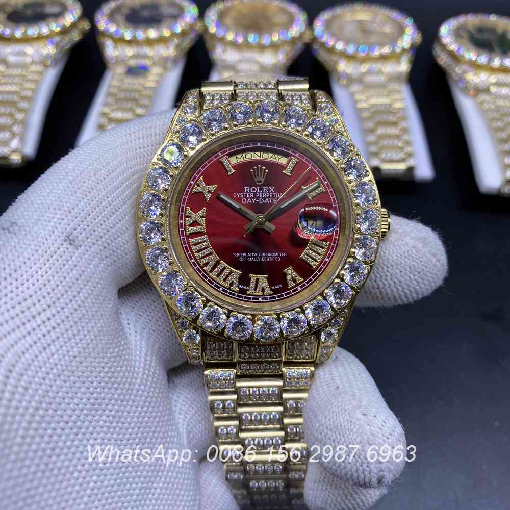 R110SF316, DayDate gold case shiny diamonds prongset bezel 43mm weight 150g