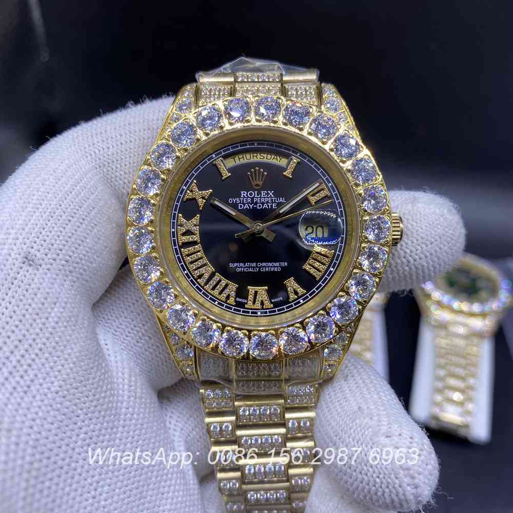 R110SF316, DayDate gold case shiny diamonds prongset bezel 43mm weight 150g