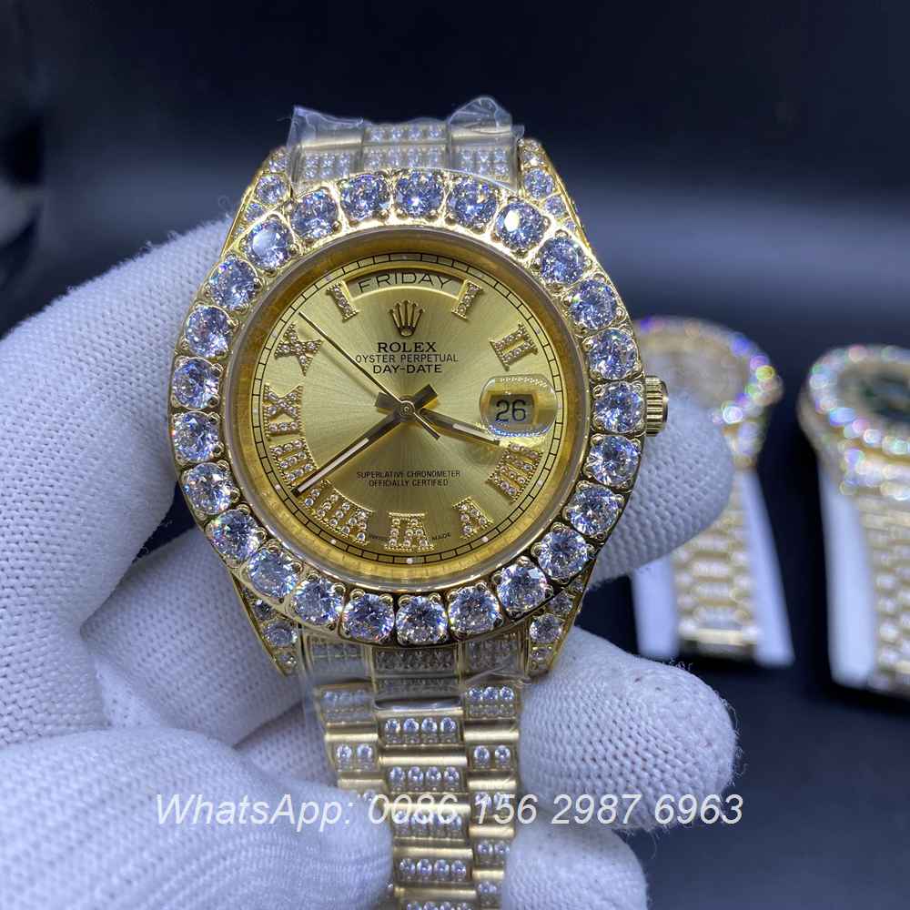 R110SF316, DayDate gold case shiny diamonds prongset bezel 43mm weight 150g