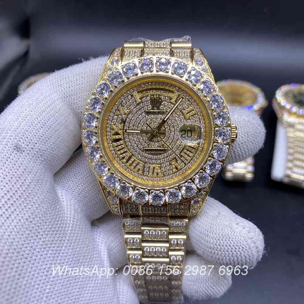R110SF316, DayDate gold case shiny diamonds prongset bezel 43mm weight 150g