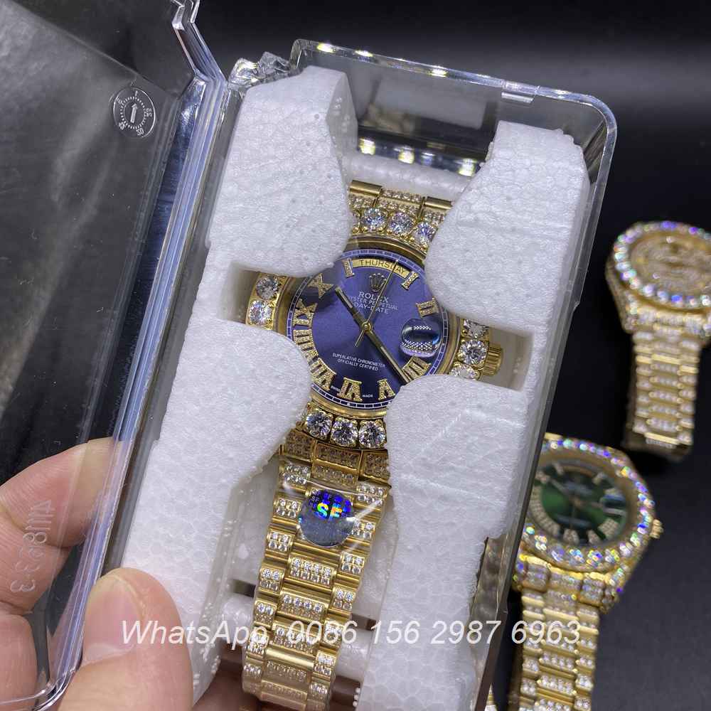 R110SF316, DayDate gold case shiny diamonds prongset bezel 43mm weight 150g