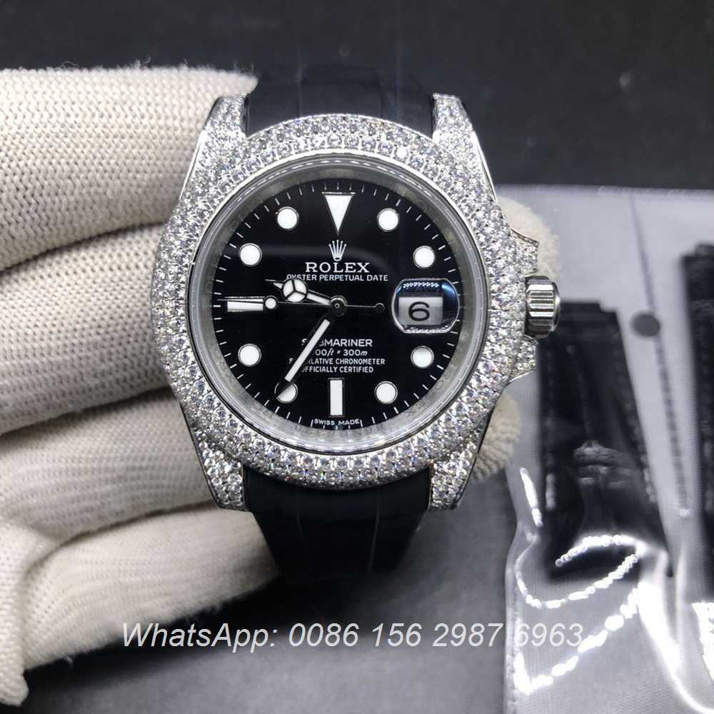 R185SF338, SUB iced out silver case with black dial black rubber come with an extra leather