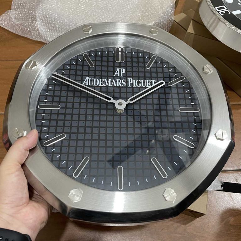 ap clock wall