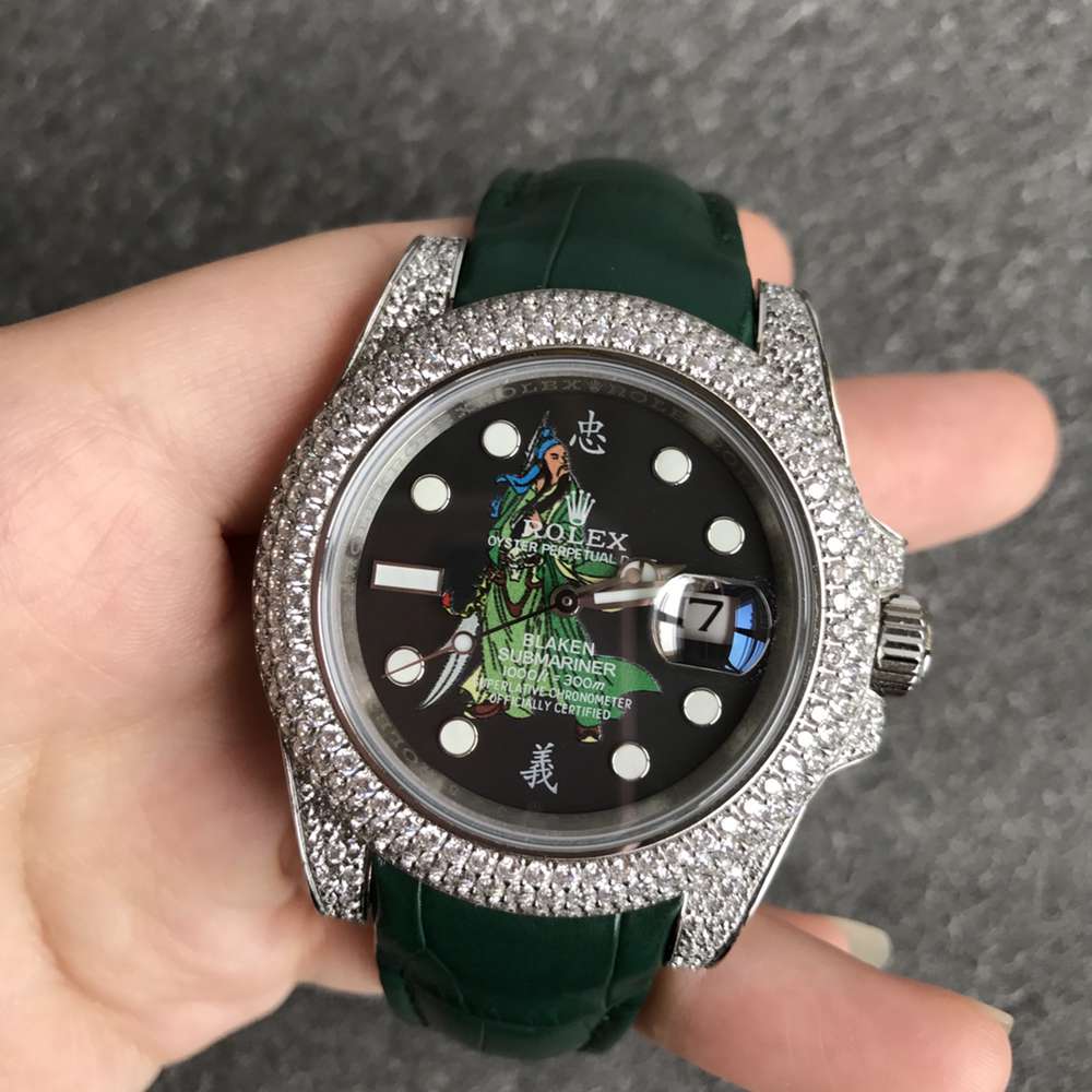 SUB blaken Guanyu dial diamonds silver case green leather strap 2824 movement WT180