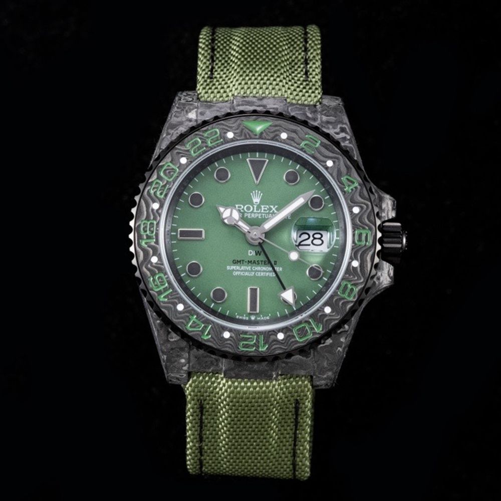 GMT Carbon black case 40mm green dial JH new model Cal.3186 movement nylon green strap Mxxx