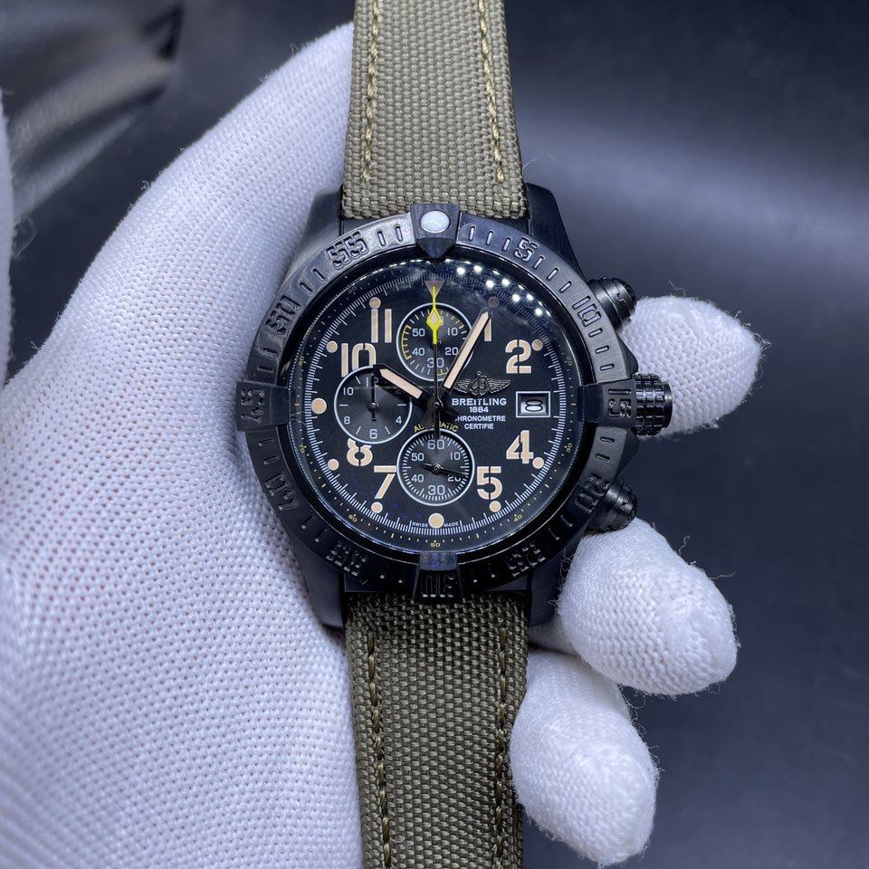 Breitling Chronometre Certifie AAA quartz movement Black steel case 48mm Black dial Green leather strap men’s stopwatch