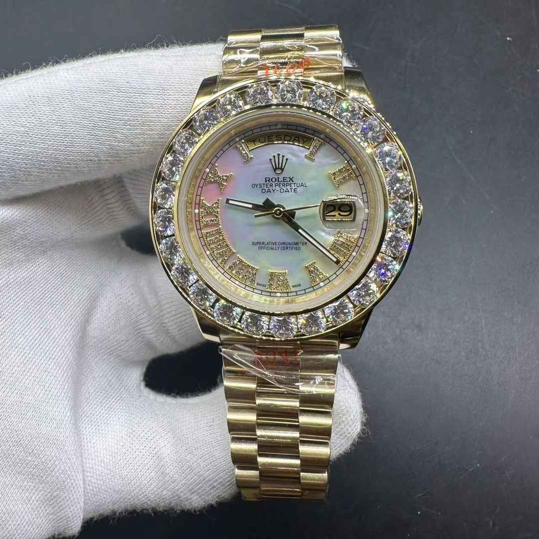 Rolex Daydate AAA 2813 movement Yellow gold case 43mm Big stones bezel White pearl dial Diamond-set Roman numbers President bracelet