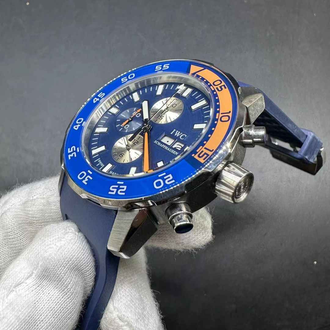 IWC AAA Chronograph quartz movement Steel case 44mm Blue dial Blue rubber strap men’s stopwatch 115$