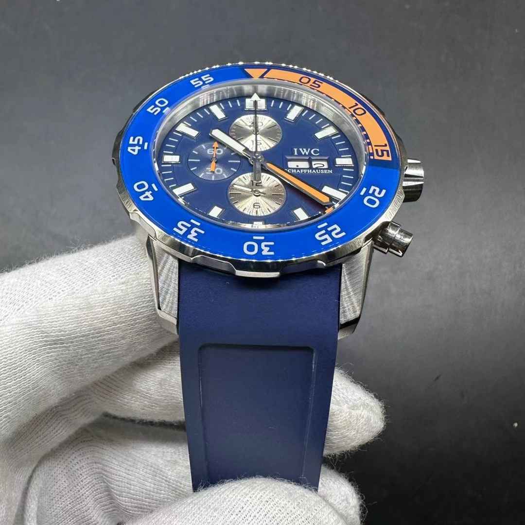 IWC AAA Chronograph quartz movement Steel case 44mm Blue dial Blue rubber strap men’s stopwatch 115$