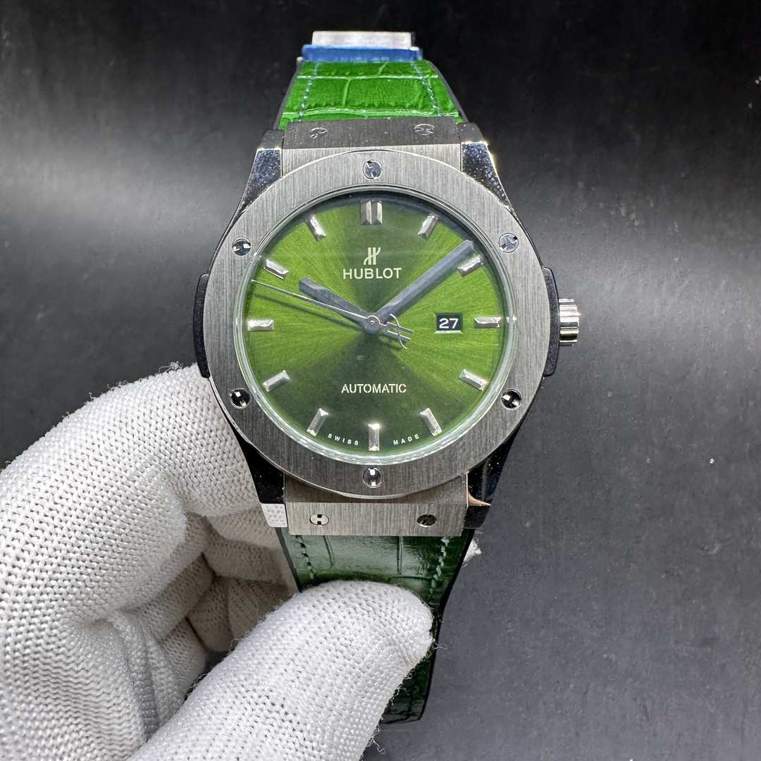 Hublot Classic Fusion AAA+ 2813 movement silver case 42mm Green dial Green leather strap