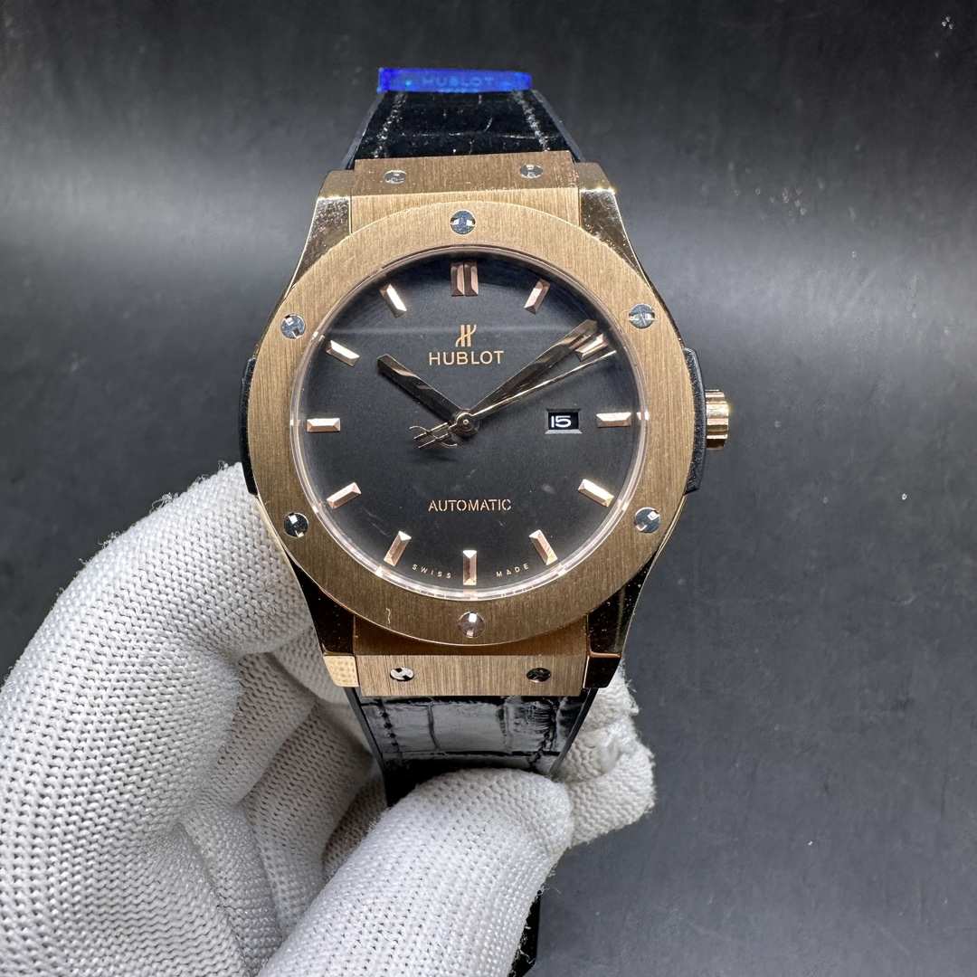 Hublot Classic Fusion AAA+ 2813 movement Rose gold case 42mm Black dial Black leather strap 115$