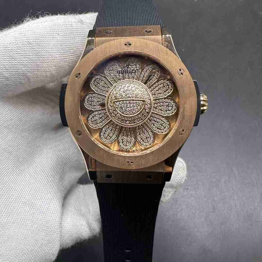 Hublot Classic Fusion AAA automatic Rose gold case 42mm Diamonds sunflower dial Black rubber strap A50