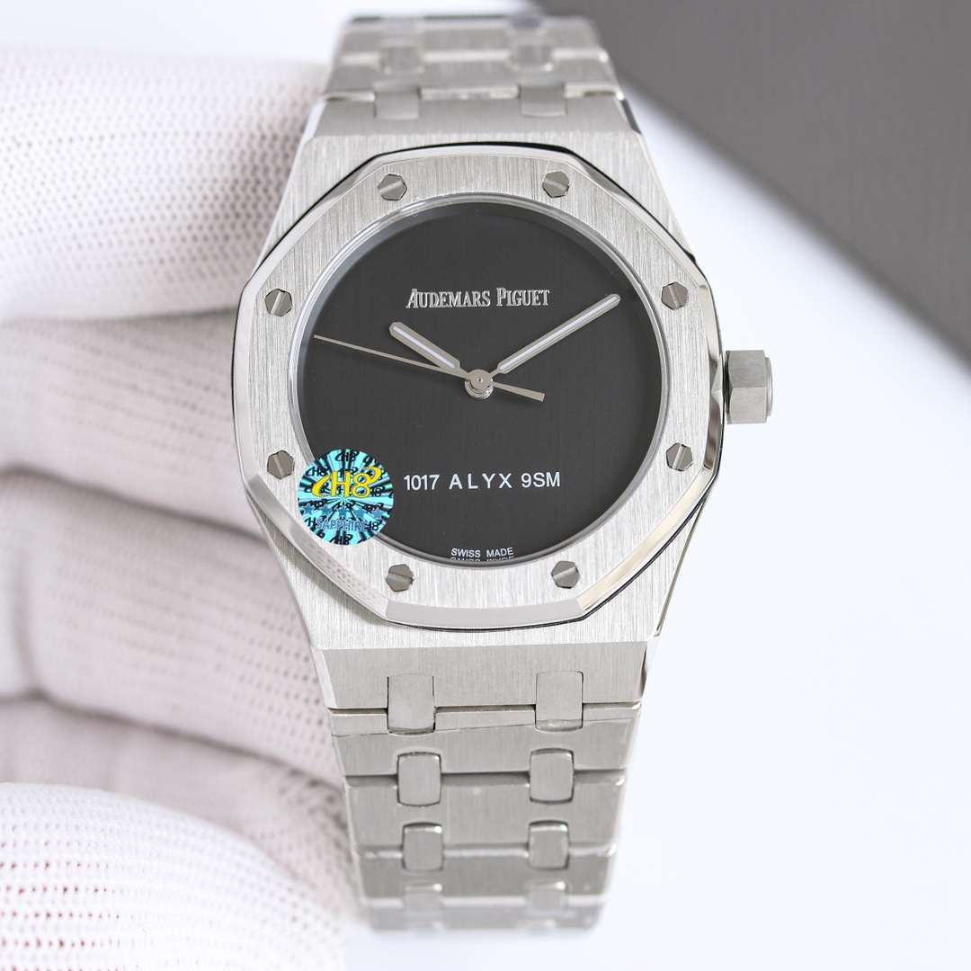 AP 15550ST High quality 9015 movement Silver case 37mm Black dial women automatic watch C50
