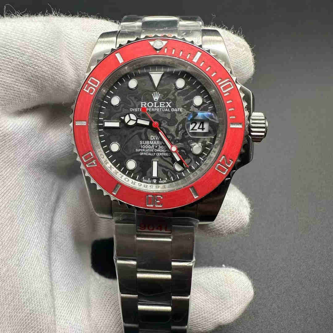 Rolex SUB Miyota automatic 8215 Steel case 40mm Carbon dial red bezel Oyster bracelet.  A72