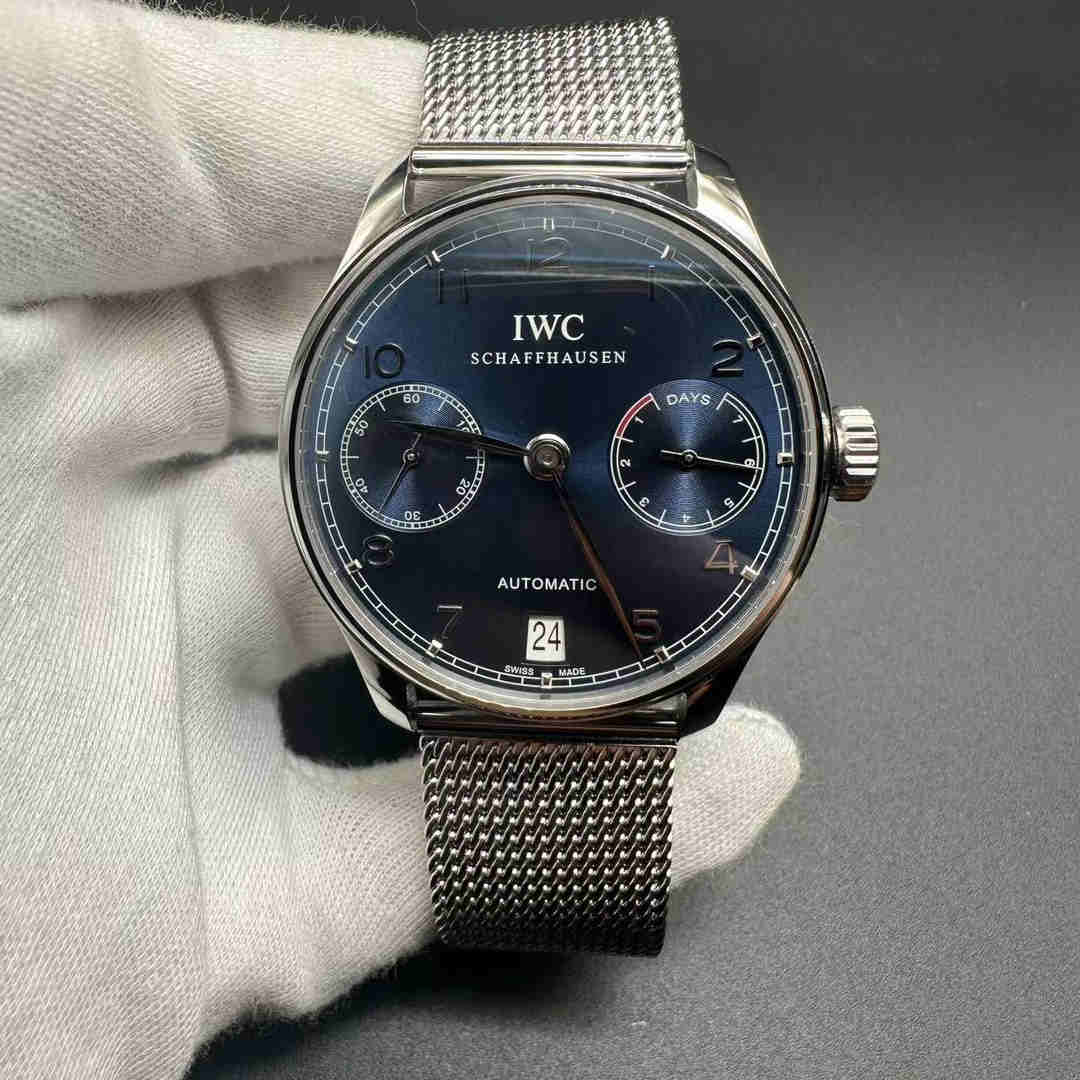 IWC Portuguese Swiss Automatic Steel case 42mm Blue dial Steel strap and leather strap both available. C98
