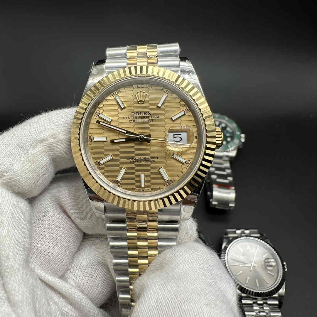 Rolex Datejust 41 126333 BP factory 2813 movement Yellow gold two tone fluted Motif dial jubilee bracelet  B25