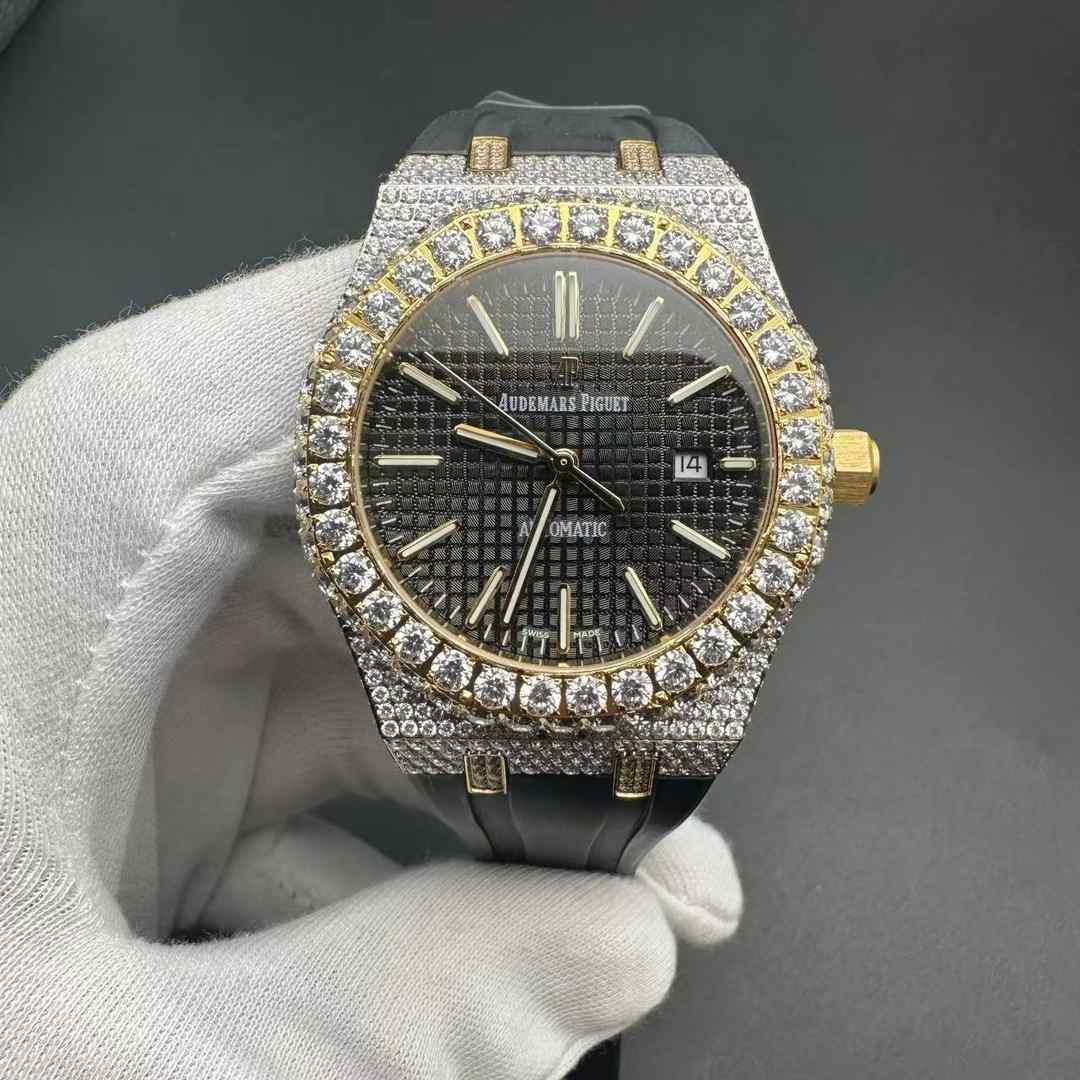 AP Royal Oak AAA automatic Two tone yellow gold CZ diamonds case 42mm black dial black rubber strap. B85