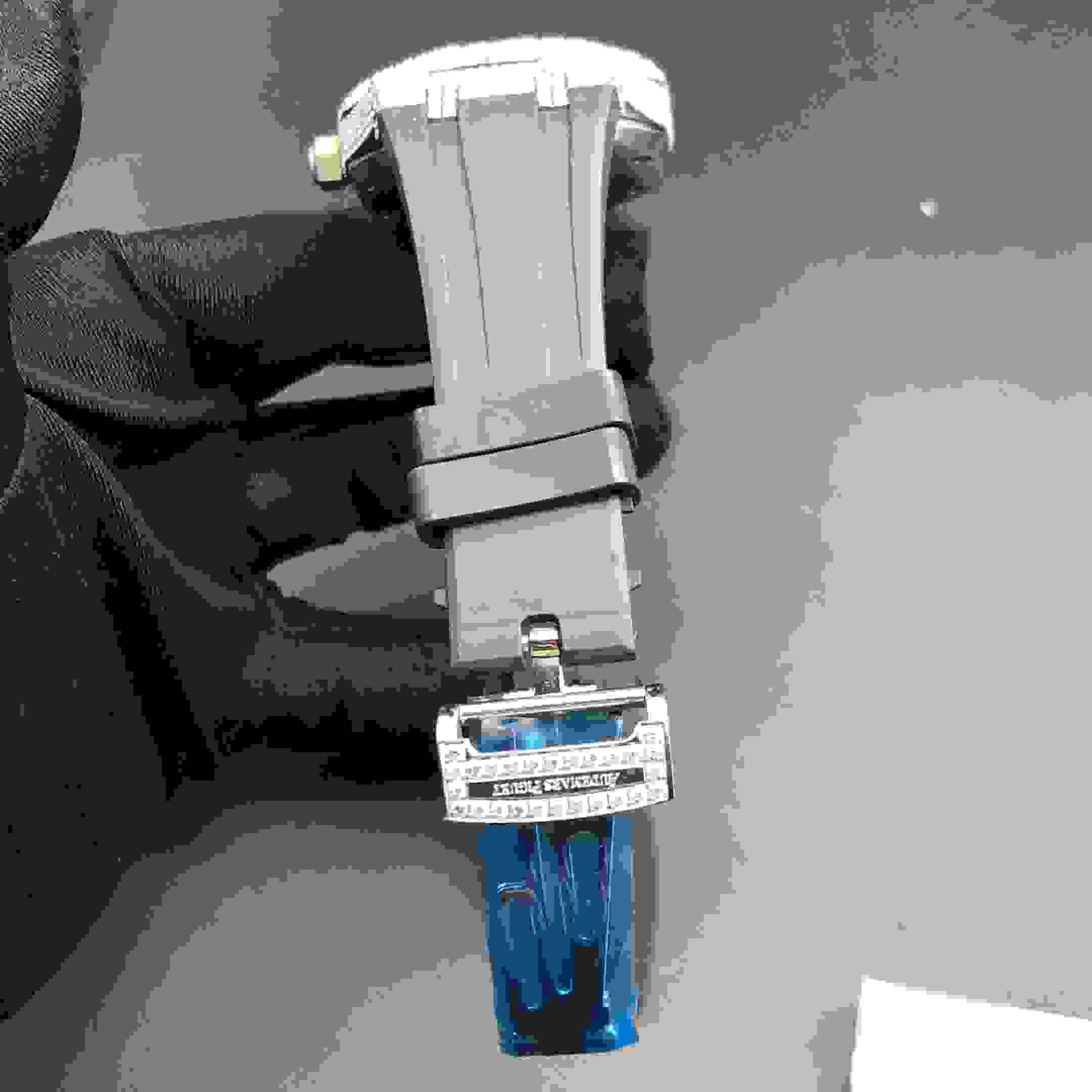 AP Royal Oak 15400 CZ diamonds silver case 42mm white dial automatic men watch with rubber strap.