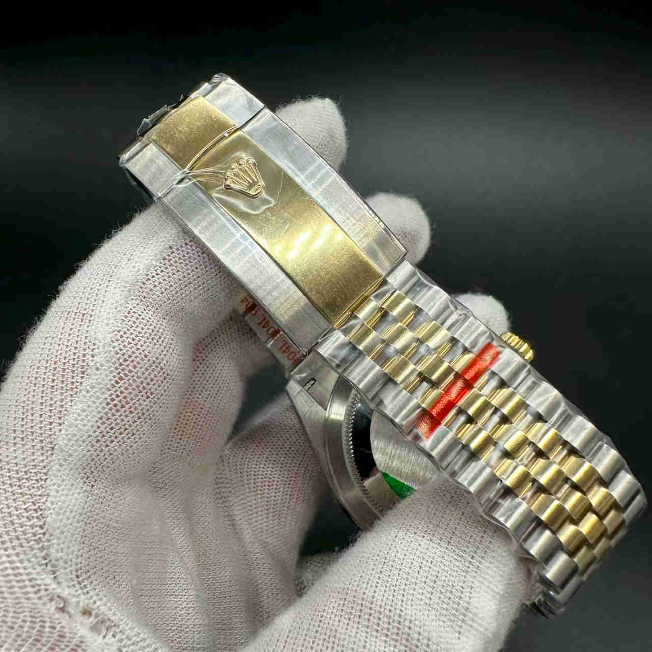 Sky-dweller Noob 9001 automatic super clone 2tone gold case 42mm White dial Jubilee band. D 00