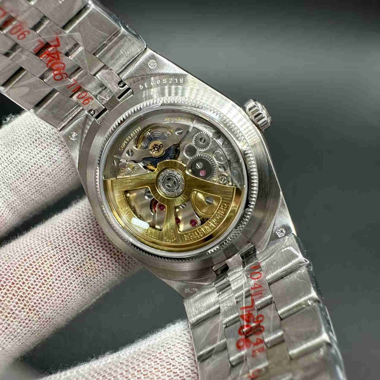 Oyster Perpetual Land-dweller 36mm Swiss automatic blue fluted dial jubilee band. C98