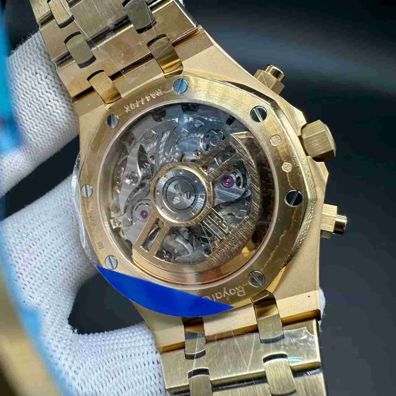 AP Royal Oak 26240 Chronograph APS factory Cal.4401 automatic Frosted yellow gold case 41mm gold dial weight 170g. H80