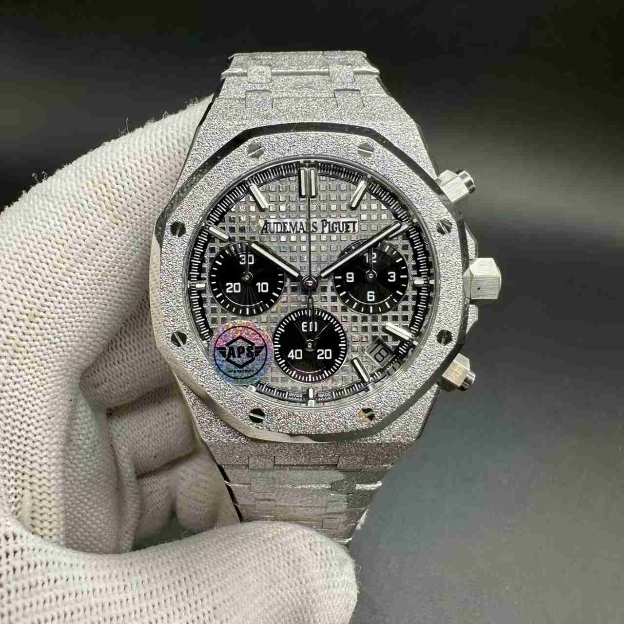 AP Royal Oak 26240 Chronograph APS factory Cal.4401 automatic Frosted silver case 41mm blue /gray dial. G50