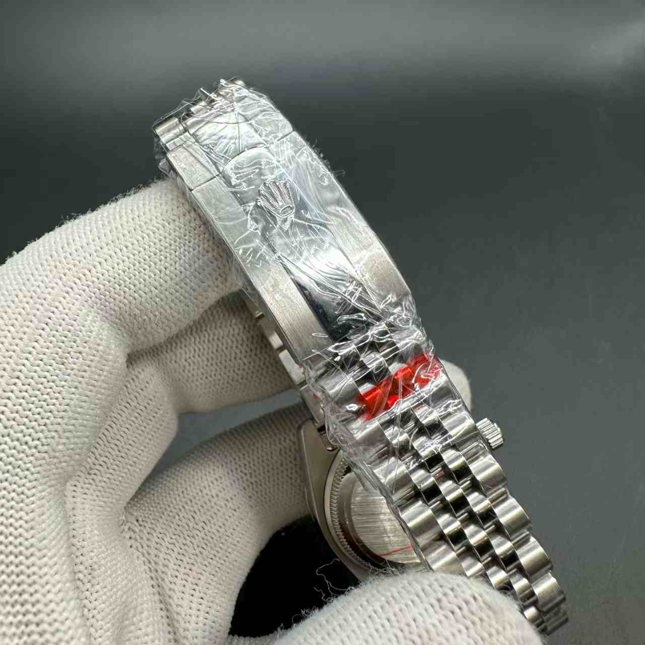 Datejust AAA automatic stainless steel case 31mm diamonds bezel silver dial jubilee band women watch. A15