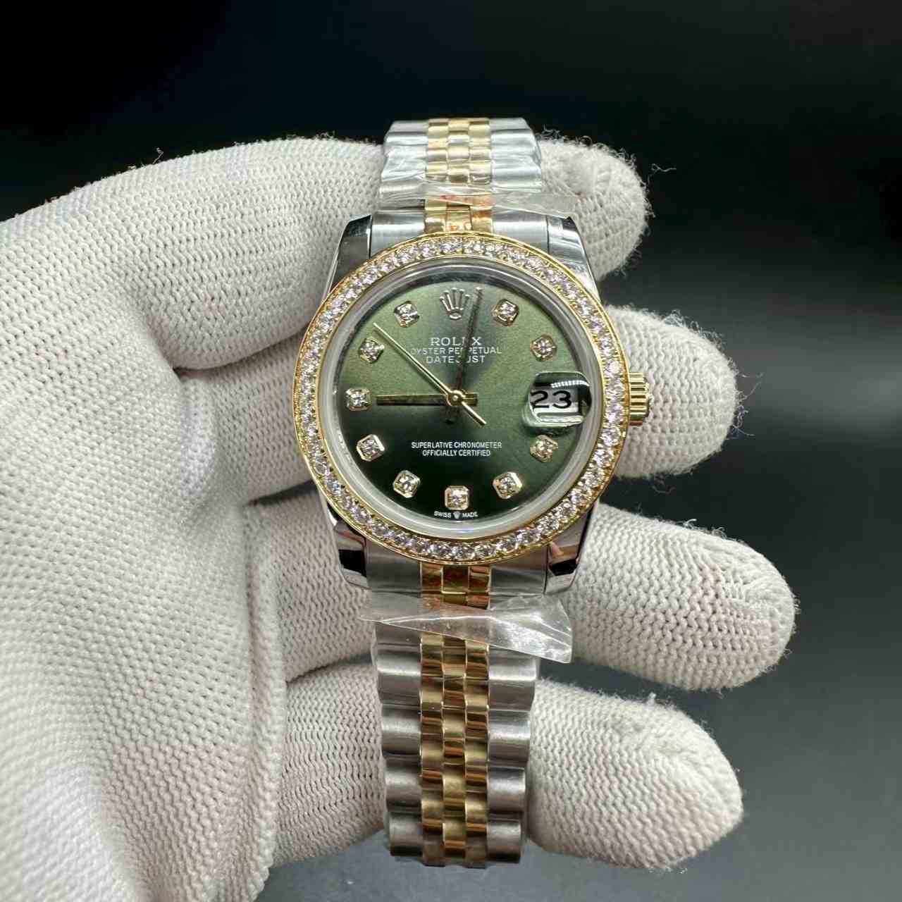 Datejust AAA 2tone gold case 31mm diamonds bezel green dial jubilee band women watch. A15