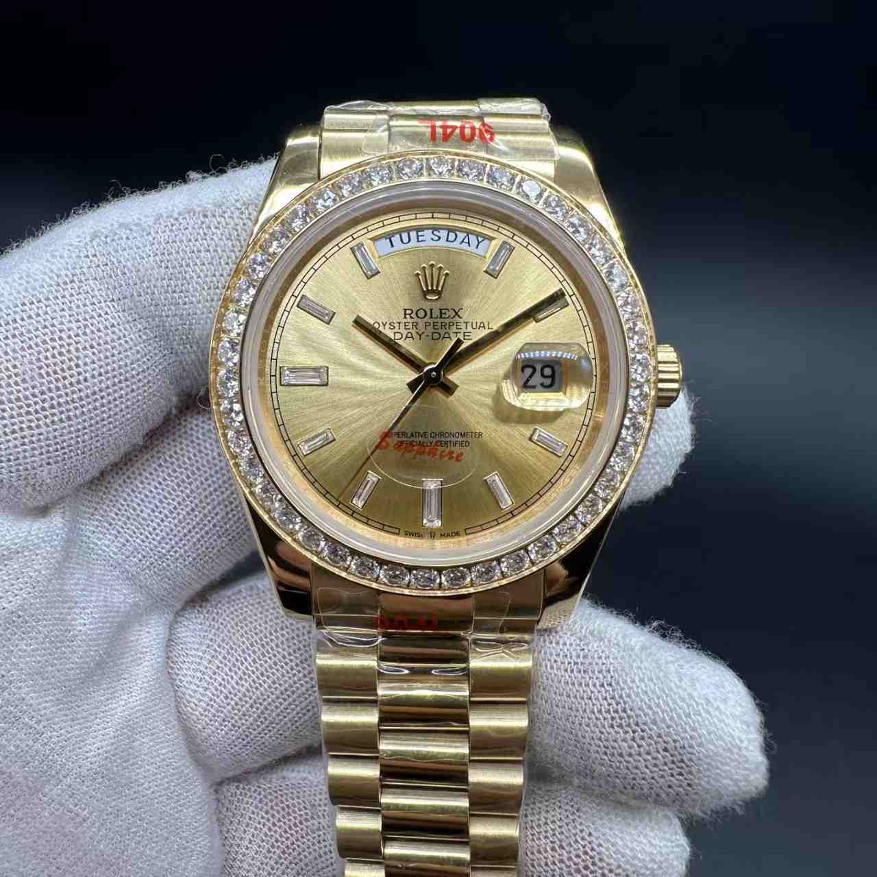 Daydate AAA+ GD factory 2813 automatic Gold case 40mm diamonds bezel baguette gold dial President band. 142$