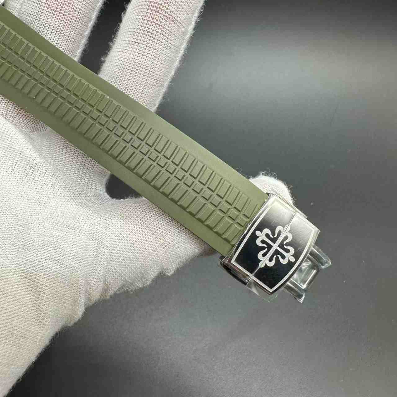 Patek Philippe 5168 thin case 42*8mm green super clone BBF 480$