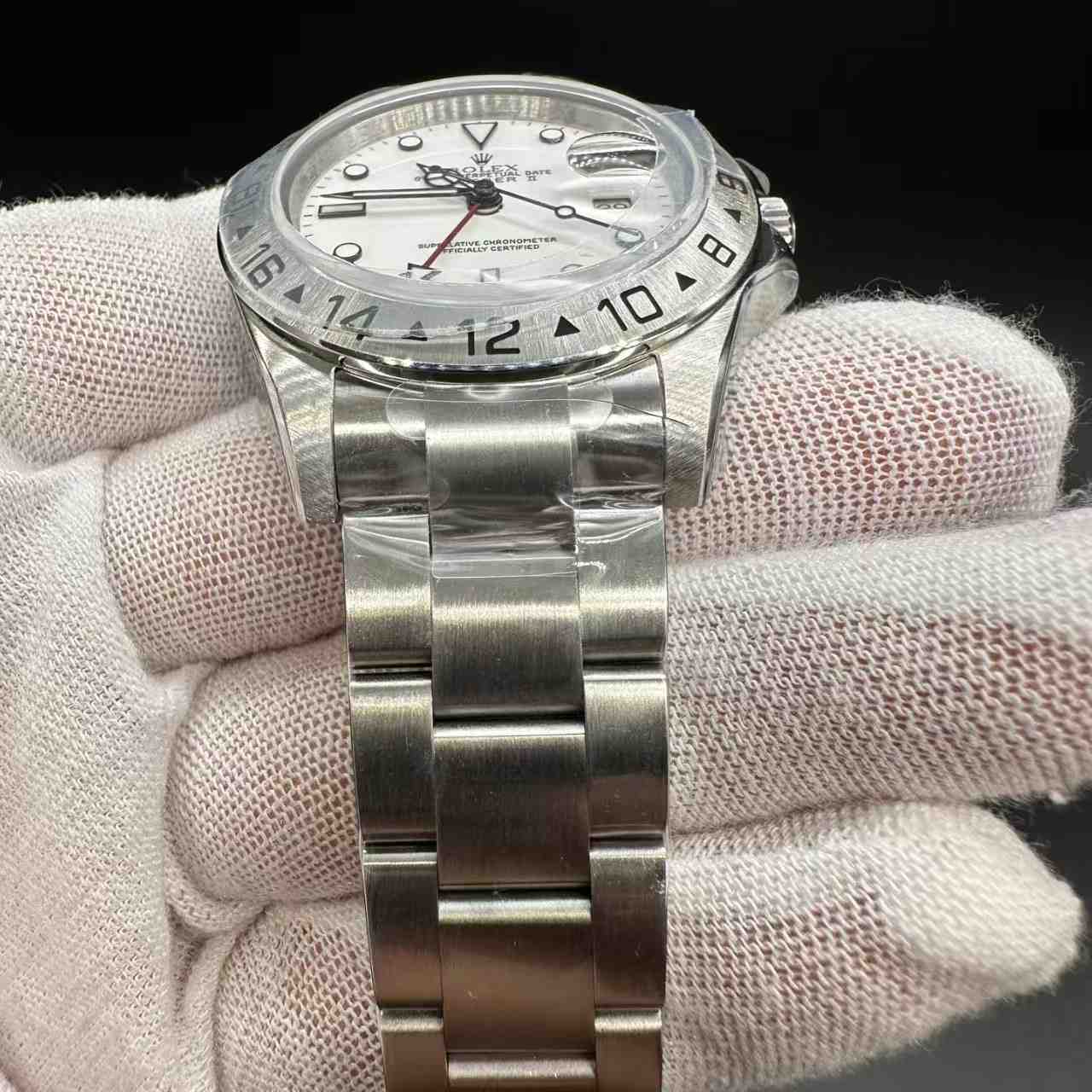 Explorer II BP 3186 steel case 40mm white dial vintage band. 360$