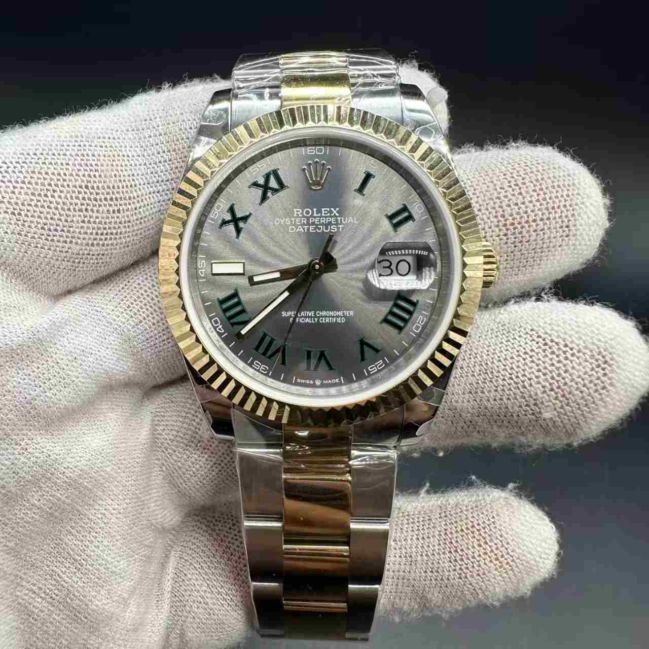 Datejust Wimbledon 2tone gold case 41mm oyster band BP 2813. 250$