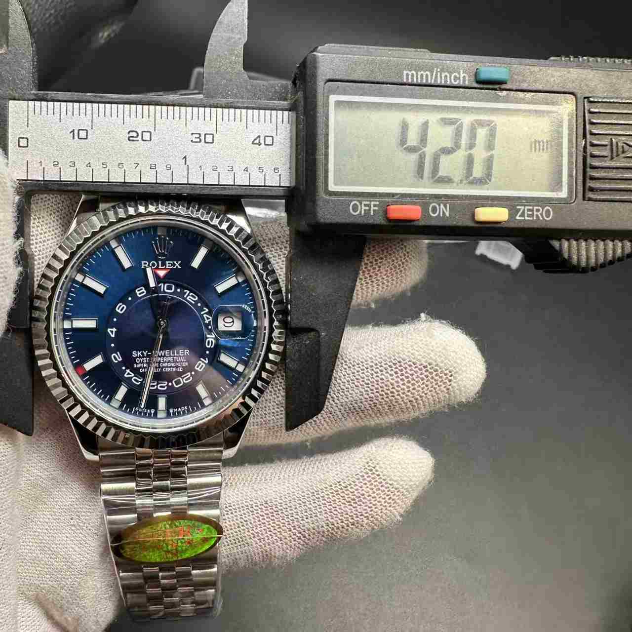 Sky-dweller Super clone Noob V1 9001 automatic steel case 42mm blue dial Jubilee band. 300$