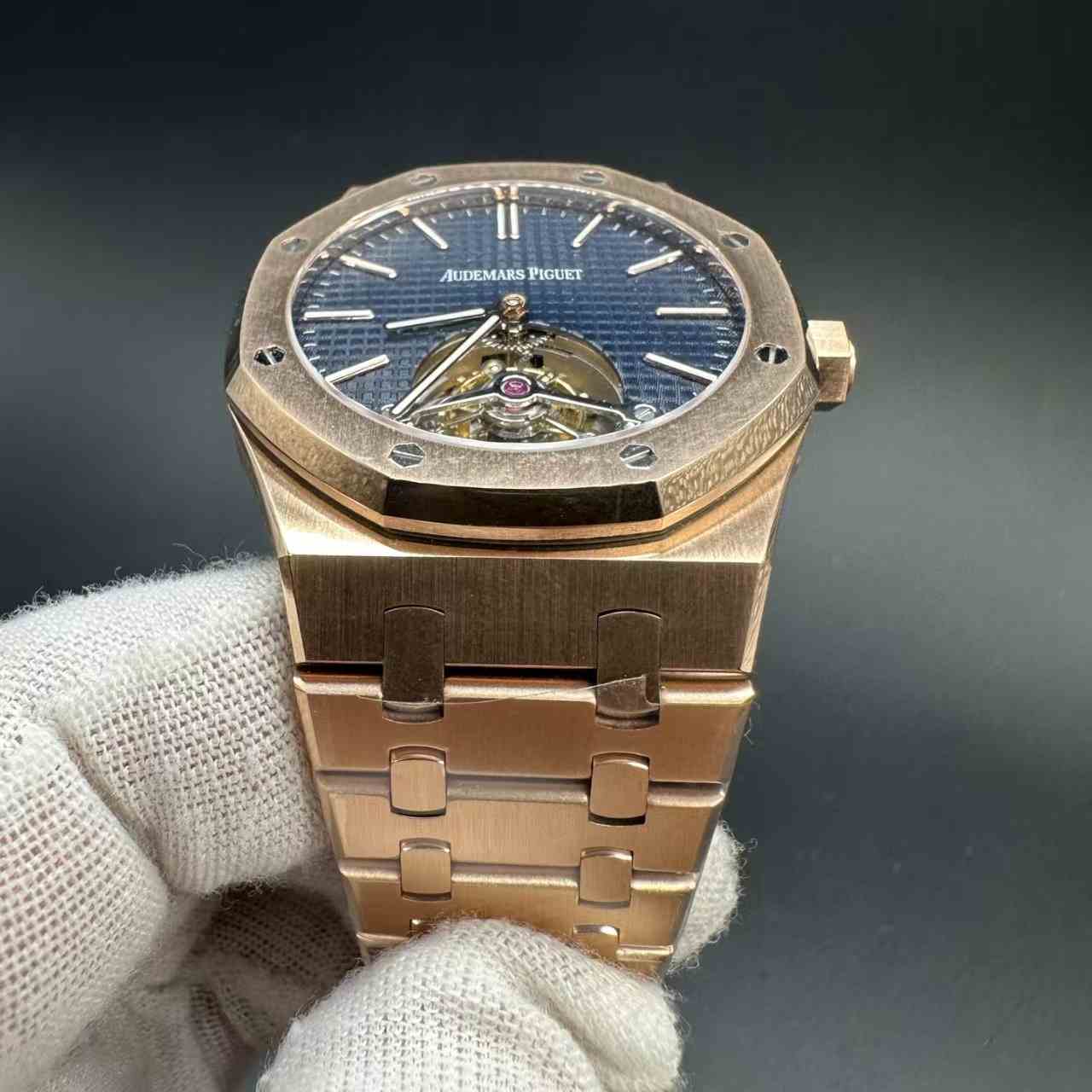 AP Royal Oak 26530TI BBS factory Flying Tourbillon hands-winding Rose gold case 41mm Blue dial.  750$