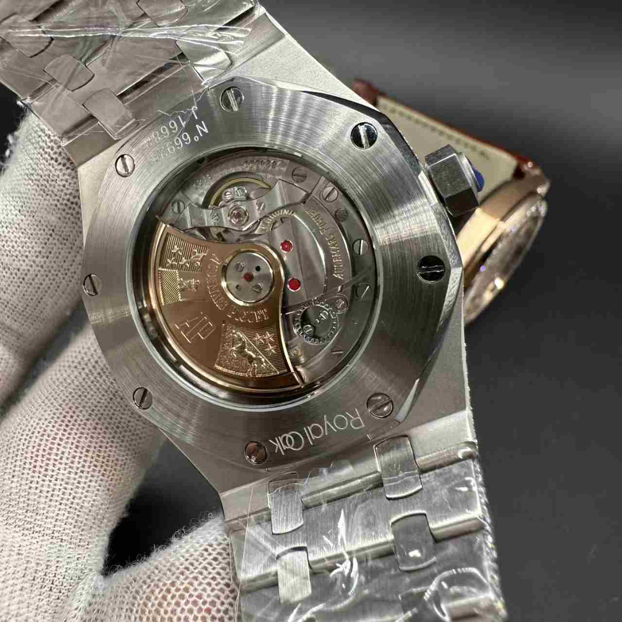 AP super clone Moissanite diamonds silver case 41mm Arabic dial  2000$