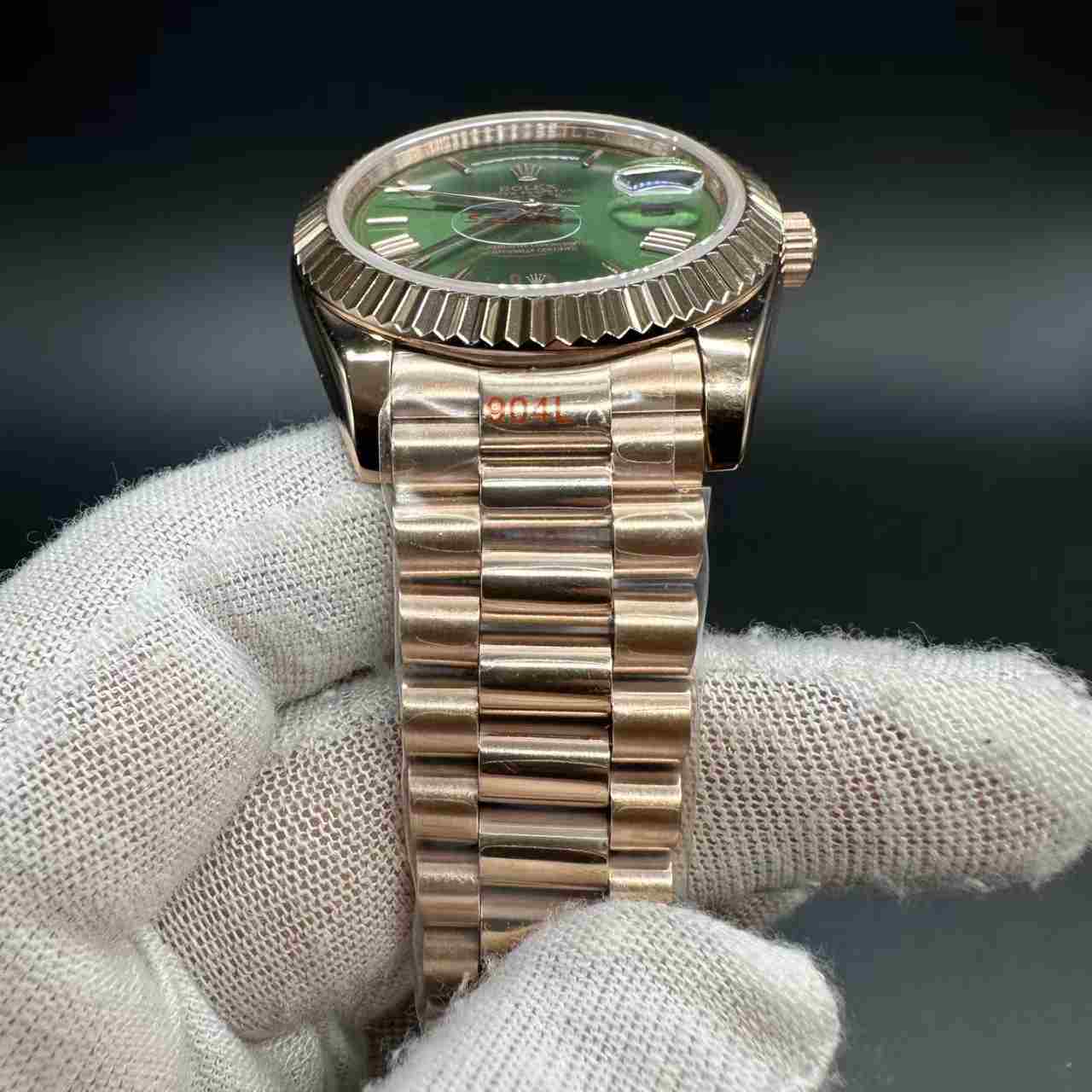 Daydate GD factory Miyota automatic AAA+ rose gold case 40mm green dial President band. 136$