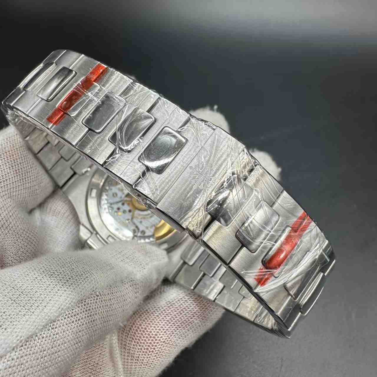 Patek Philippe 40th Anniversary Nautilus 5711 baguette blue dial thin case 40mm GR一体机