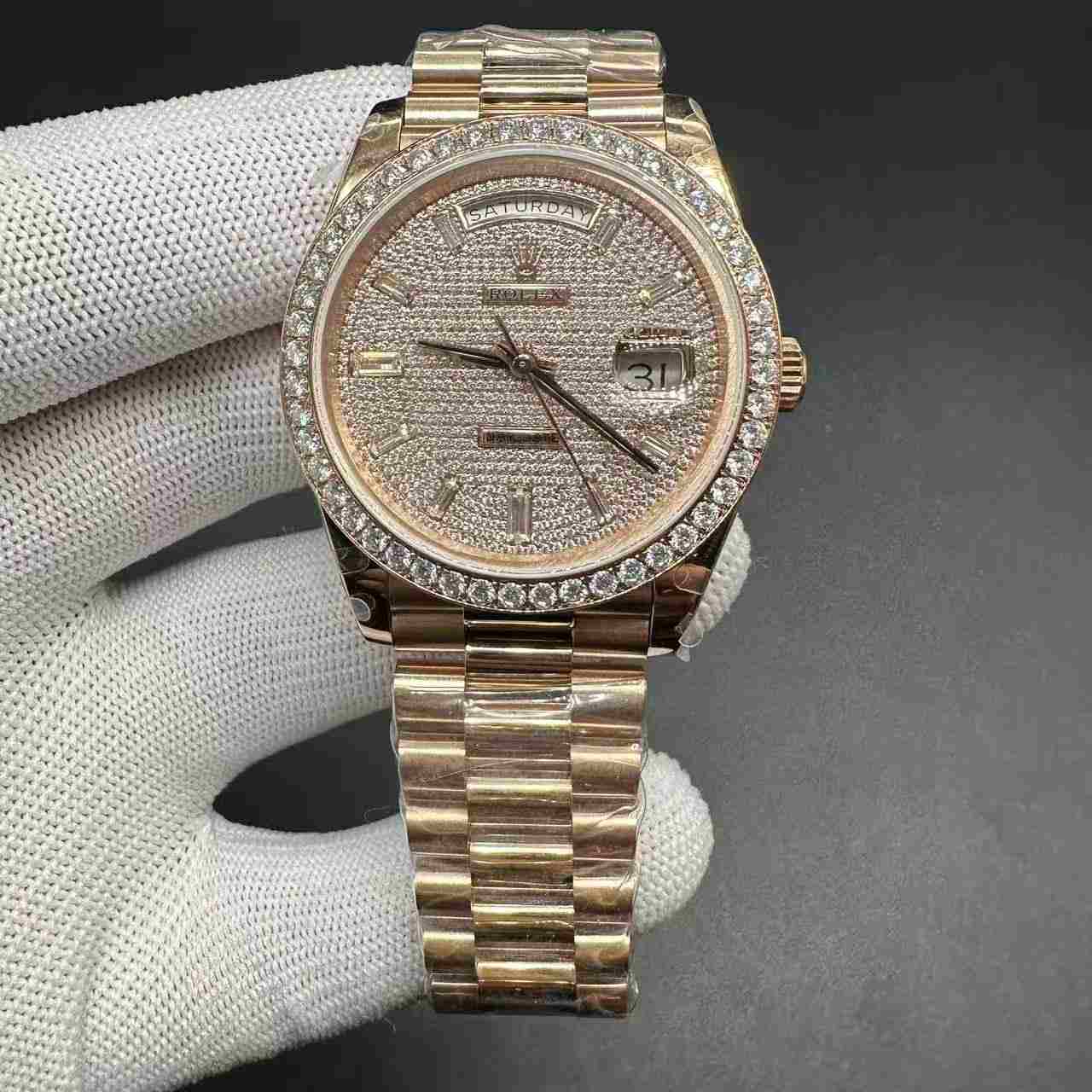Daydate BP 2813 automatic rose gold case 40mm Moissanite diamonds bezel. 450$