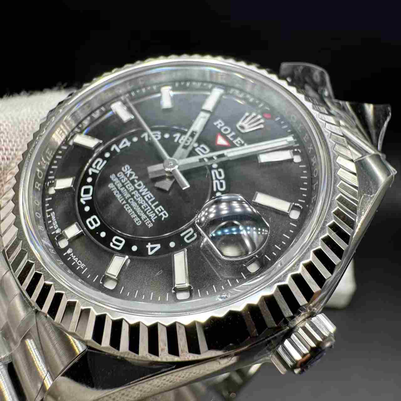 Sky-dweller ZF 9001 full works automatic 904L steel case 42mm Black dial jubilee band. 398$