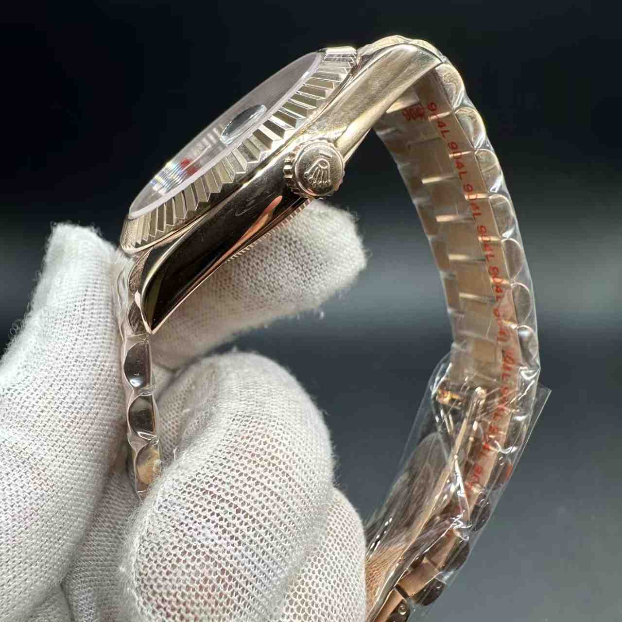 Daydate GD factory Miyota automatic AAA+ rose gold case 40mm brown/rose gold dial President band. 136$