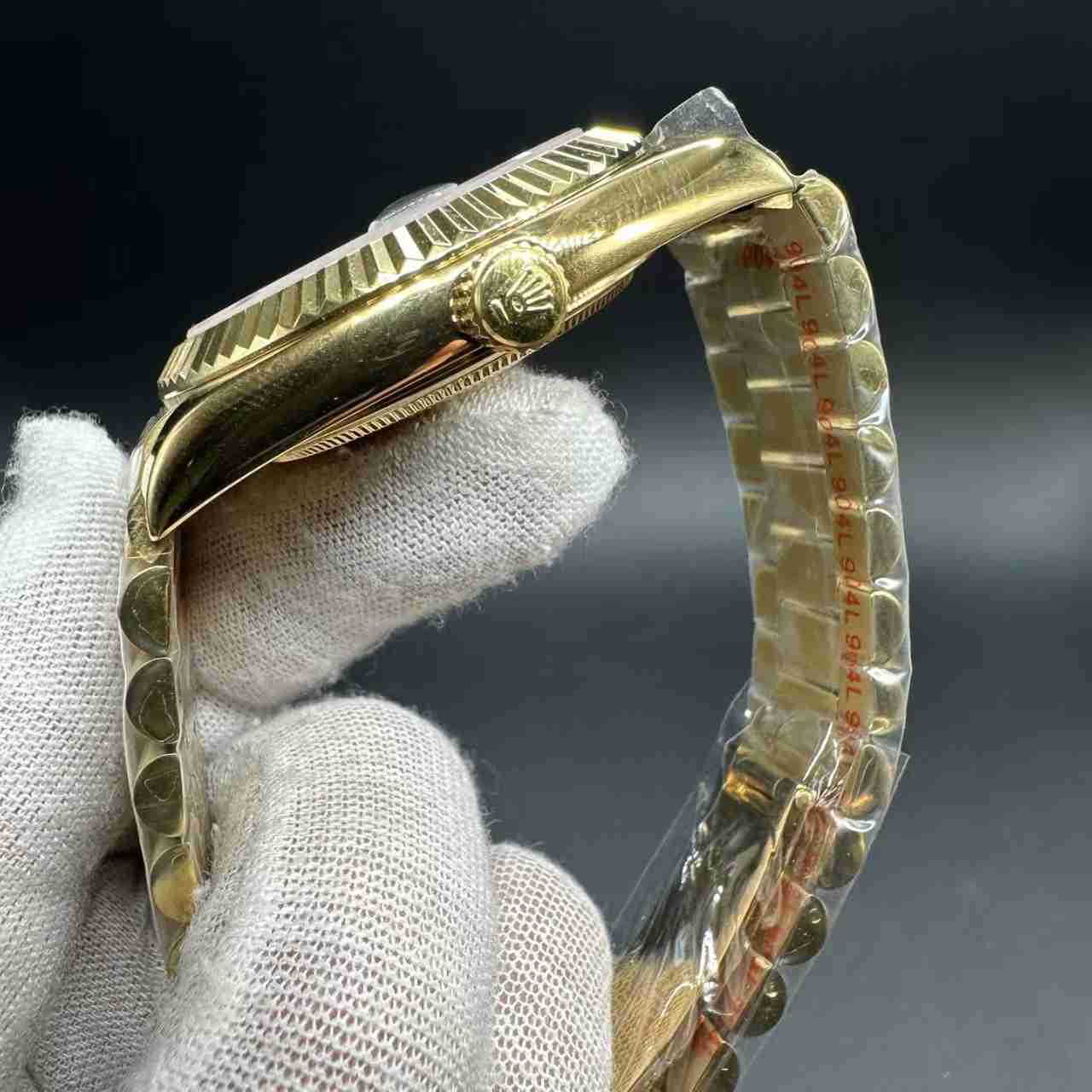 Daydate GD factory Miyota automatic AAA+ gold case 40mm green/silver dial President band. 136$