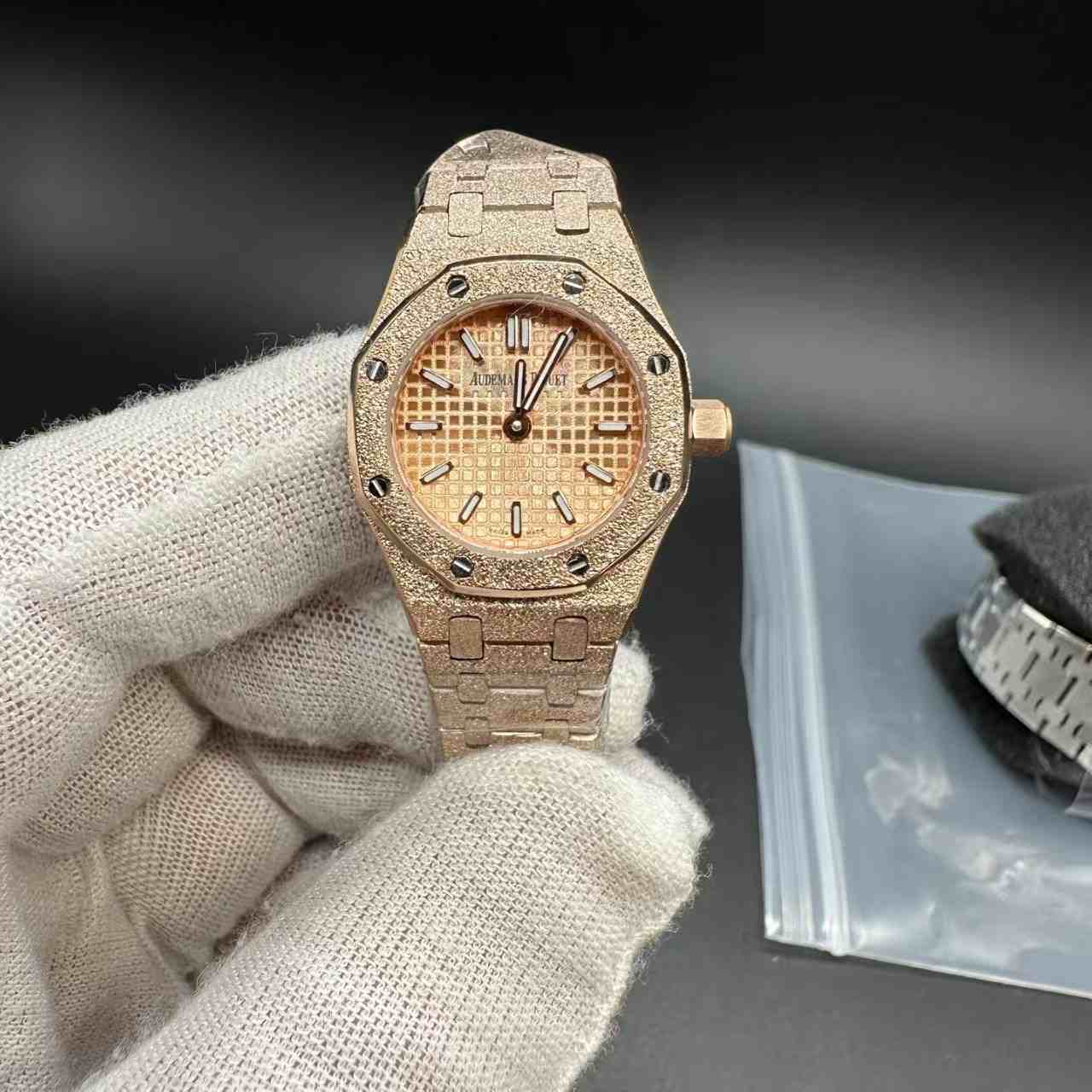 AP AAA Quartz frosted rose gold case 23mm small women watch. 120$