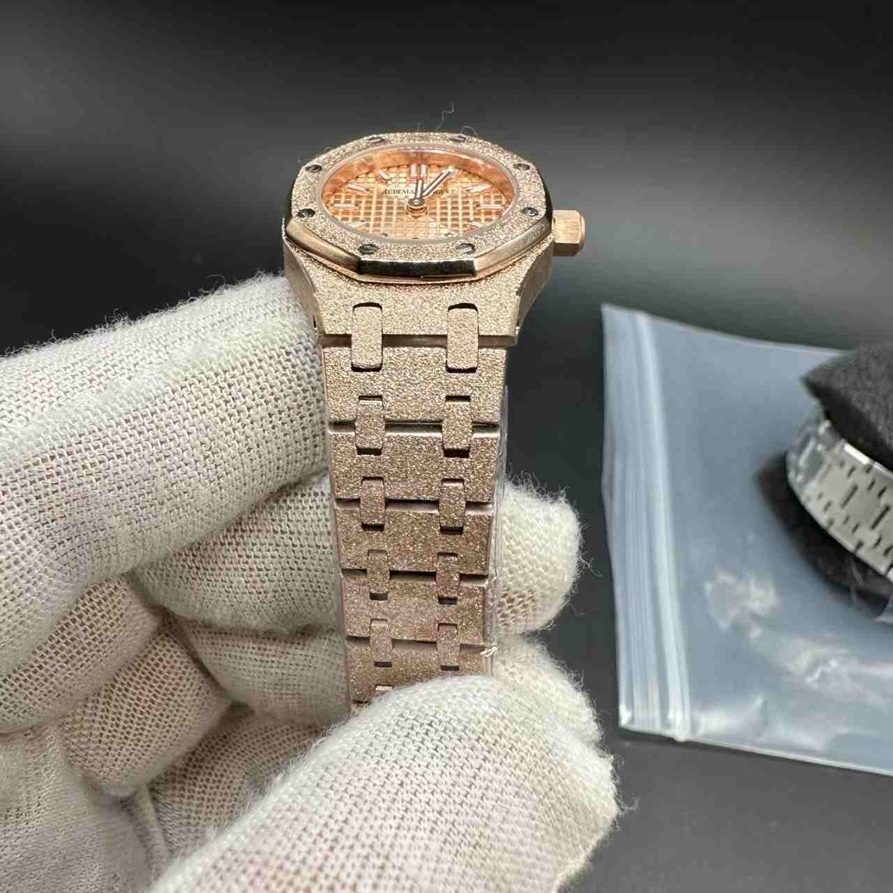 AP AAA Quartz frosted rose gold case 23mm small women watch. 120$