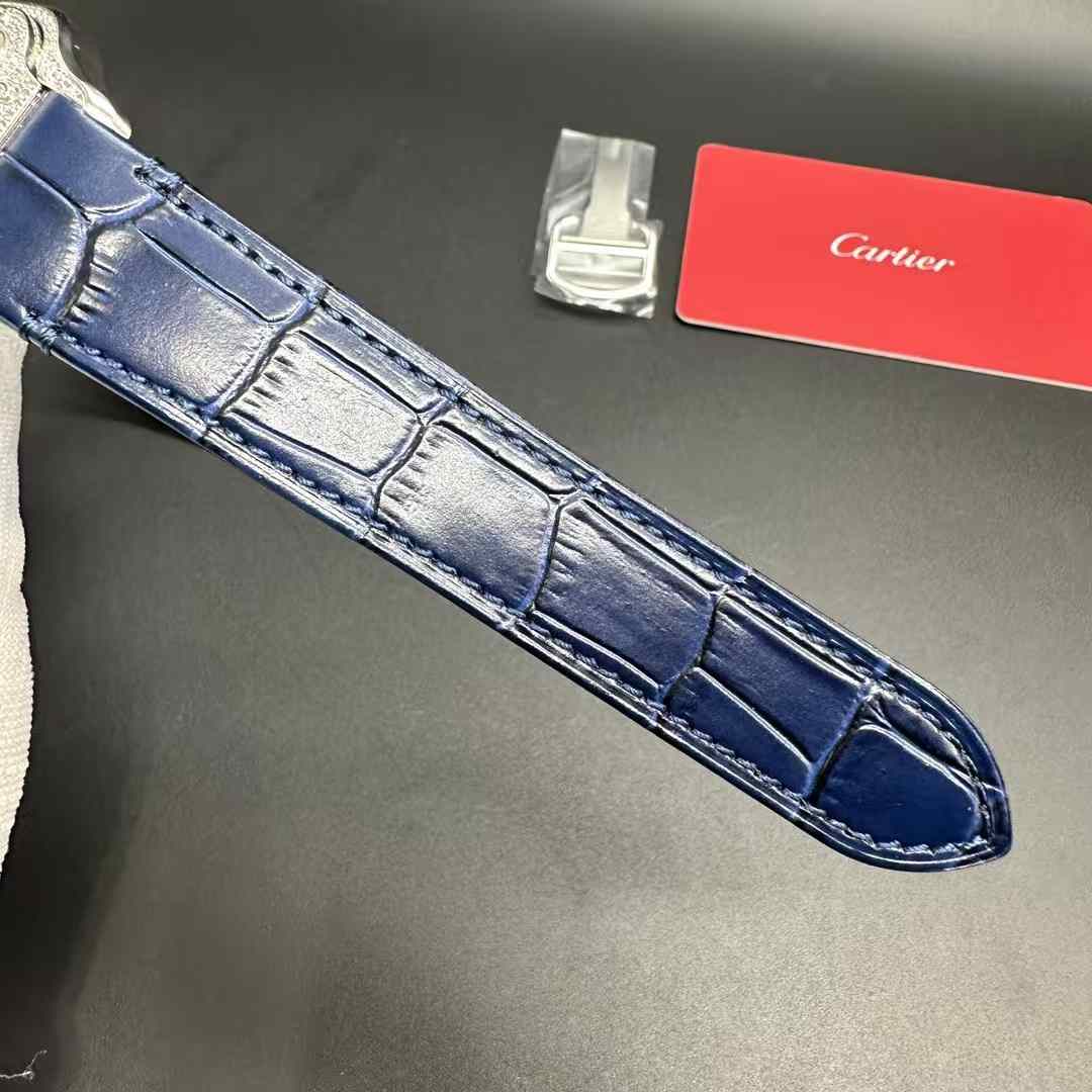 Cartier Santos THB 9015 automatic Diamonds silver case 38.5mn White dial Blue leather strap. 320$