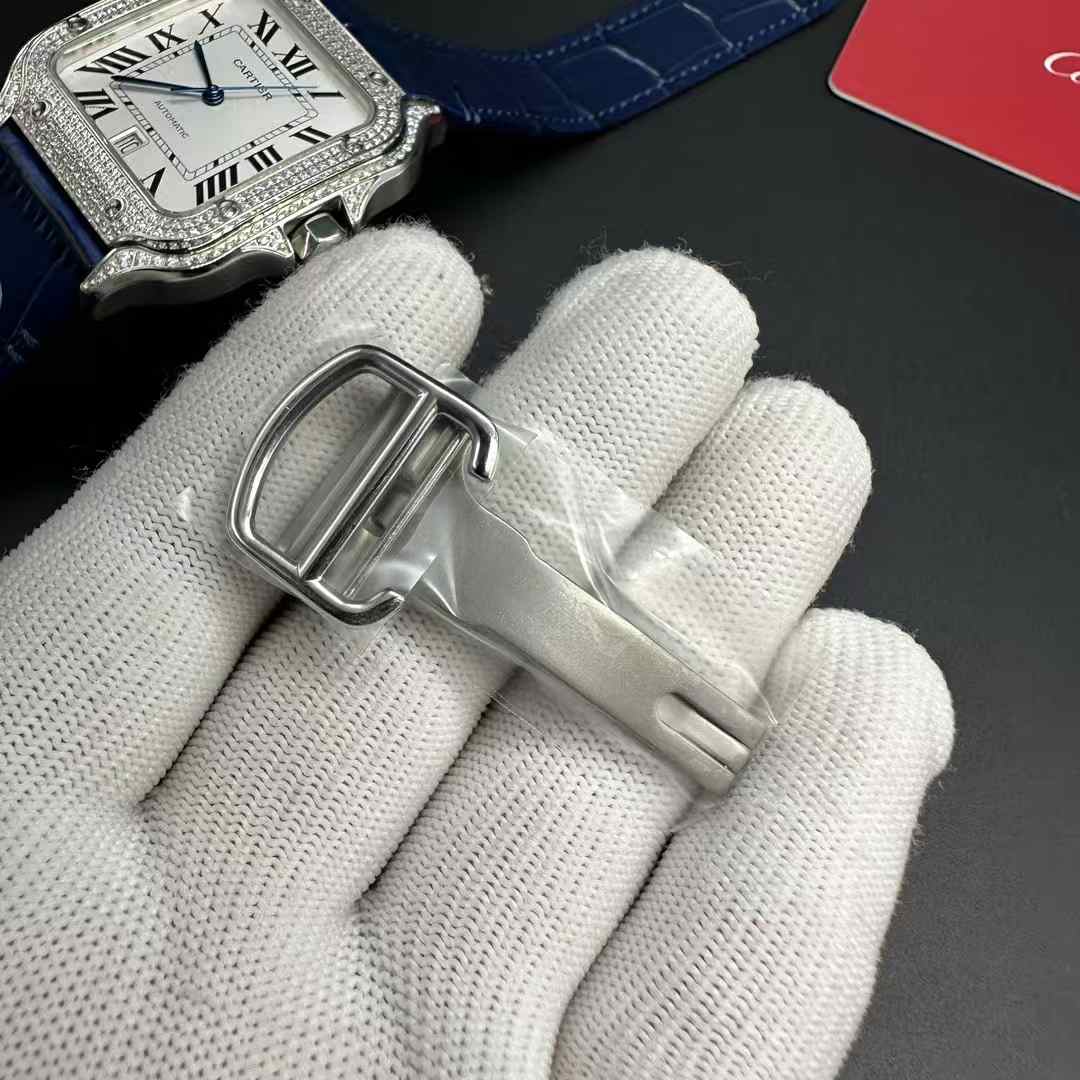 Cartier Santos THB 9015 automatic Diamonds silver case 38.5mn White dial Blue leather strap. 320$