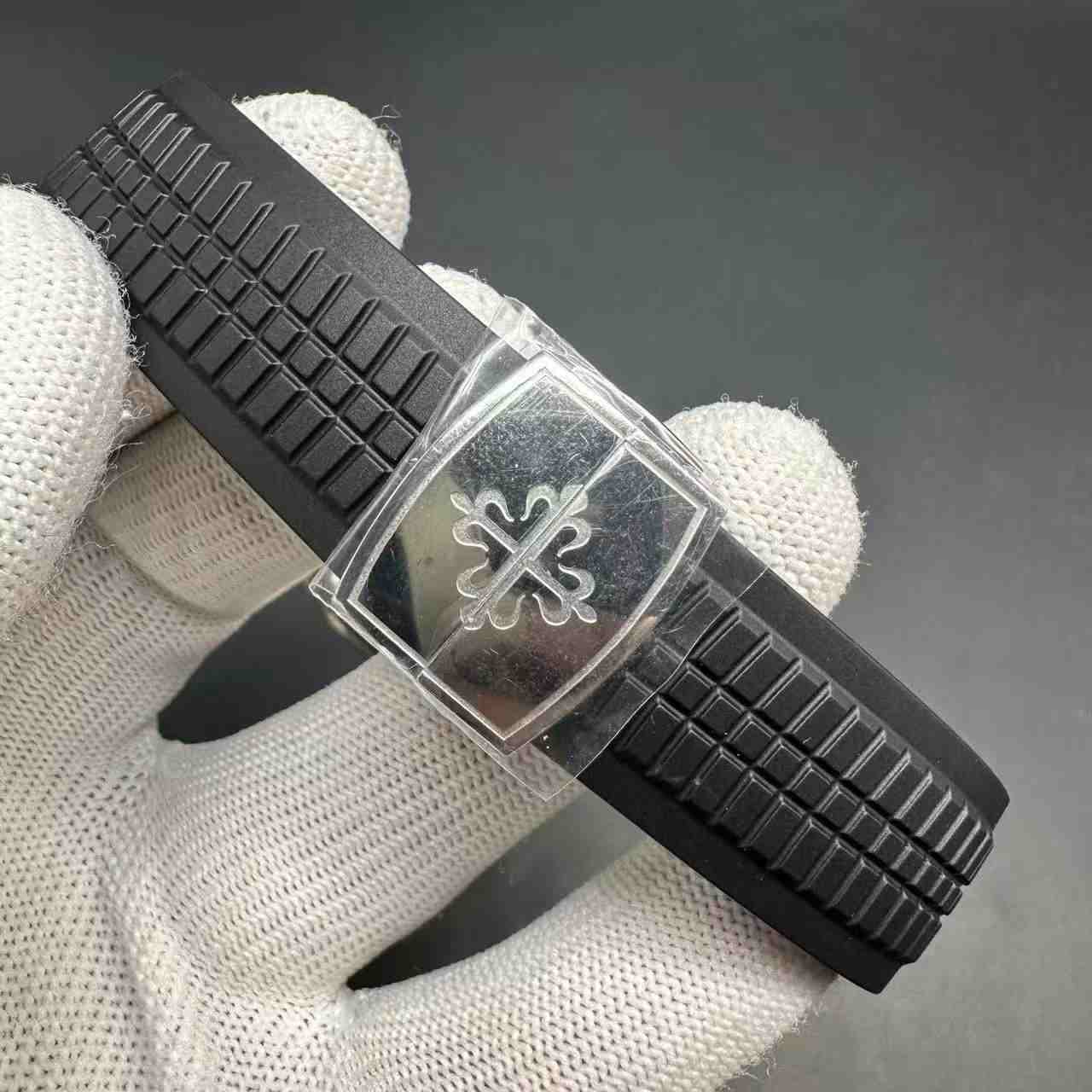 Patek Philippe 5167 super clone automatic Cal.324 baguette diamonds bezel silver thin case 40mm black dial black rubber strap. 450$