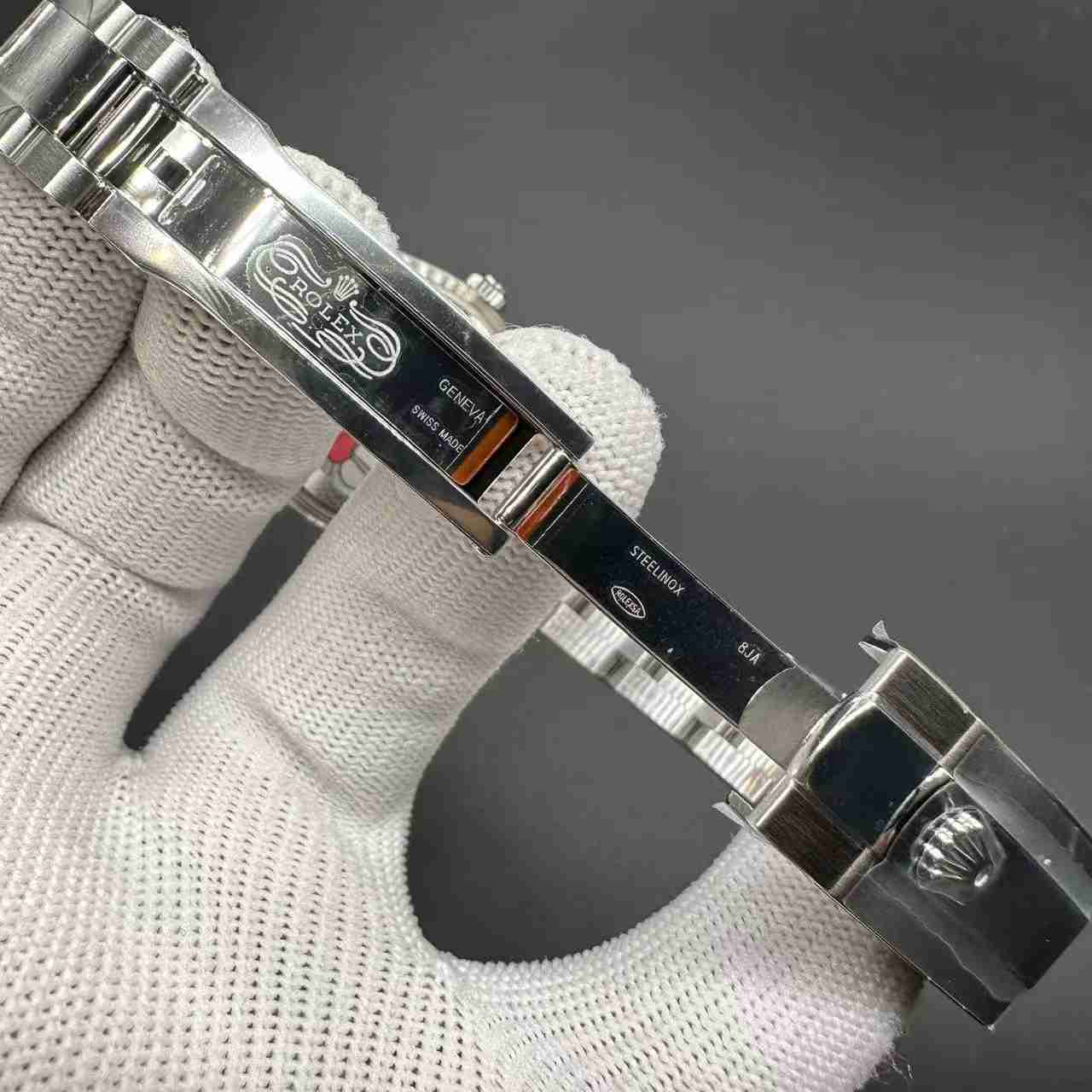 Datejust ARF 2236 automatic steel case 31mm diamonds bezel pink dial oyster band women watch. 380$